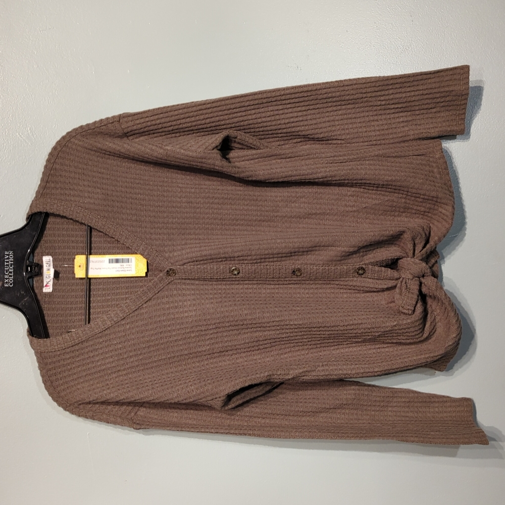 Love Glam Girl Suzana Button down top size XXL olive
